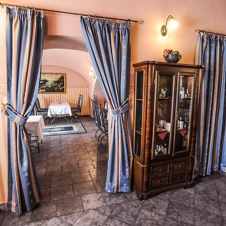 Hotel Castle Gjalski Забок Экстерьер фото