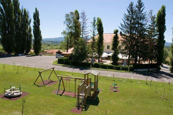 Hotel Castle Gjalski Забок Экстерьер фото