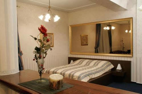 Hotel Castle Gjalski Забок Экстерьер фото